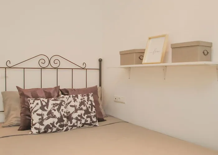 Lovely Apt In The City Center - 15M Walk Giralda